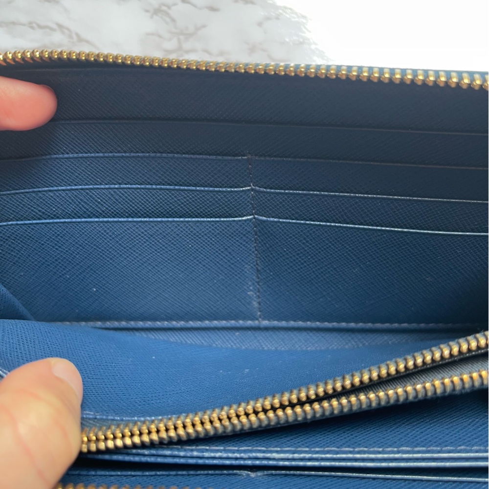 PRADA Saffiano Leather Navy Blue Large Zip Around Wallet Zippy Gold Logo - Picture 11 of 11